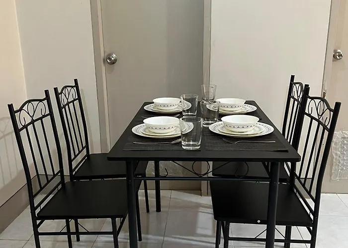 2 Bedroom Unit Apartment *